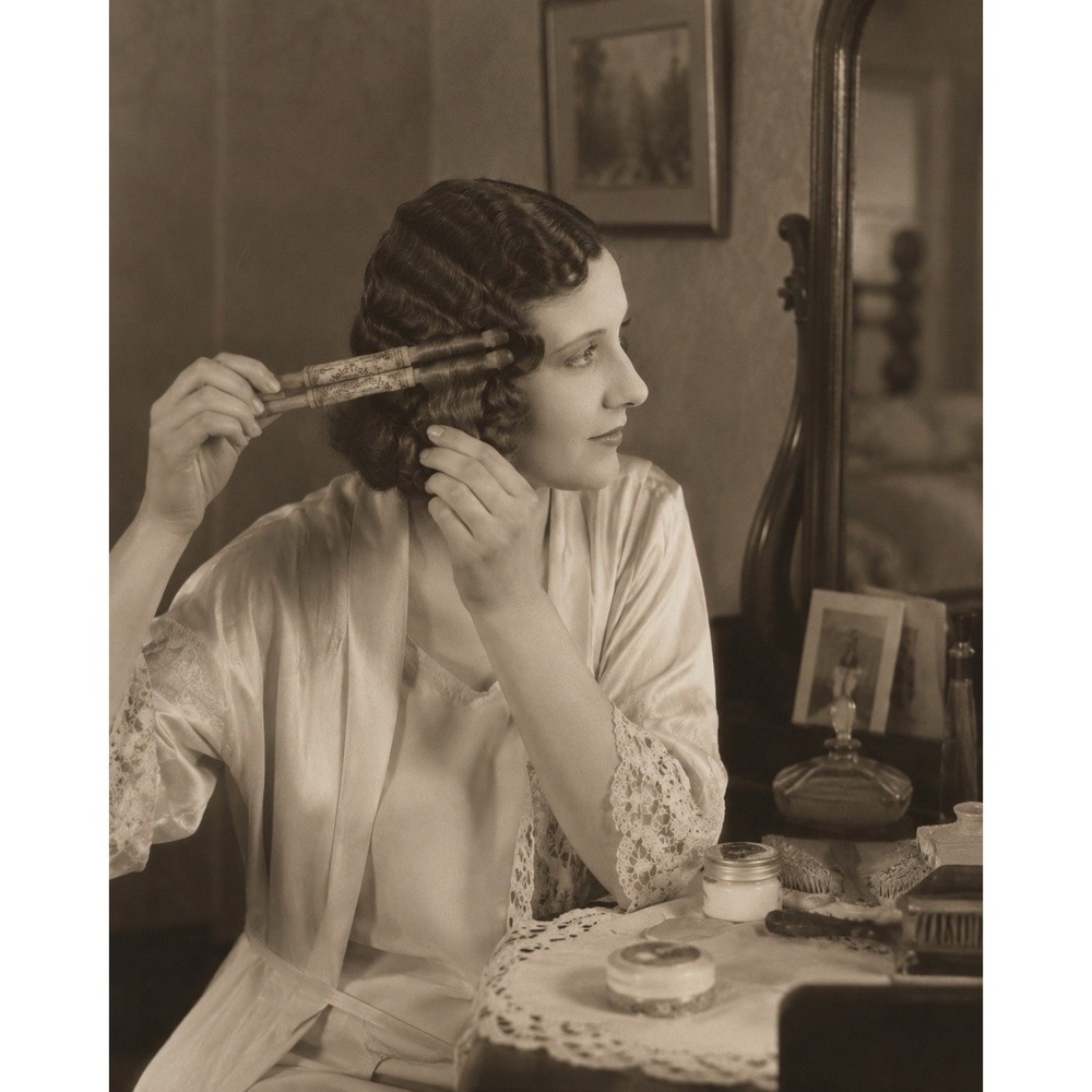 Antique Hold-Tight The Ideal Hair Waver Silk Web Finish Finger Wave Tool 1920's